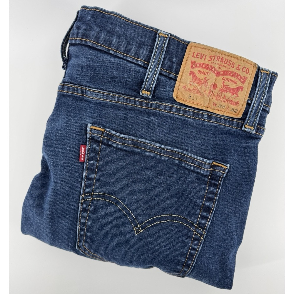 Levi's 511 Size 38x32 Denim Jeans Regular Fit Tapered Leg Distressed Red Tab